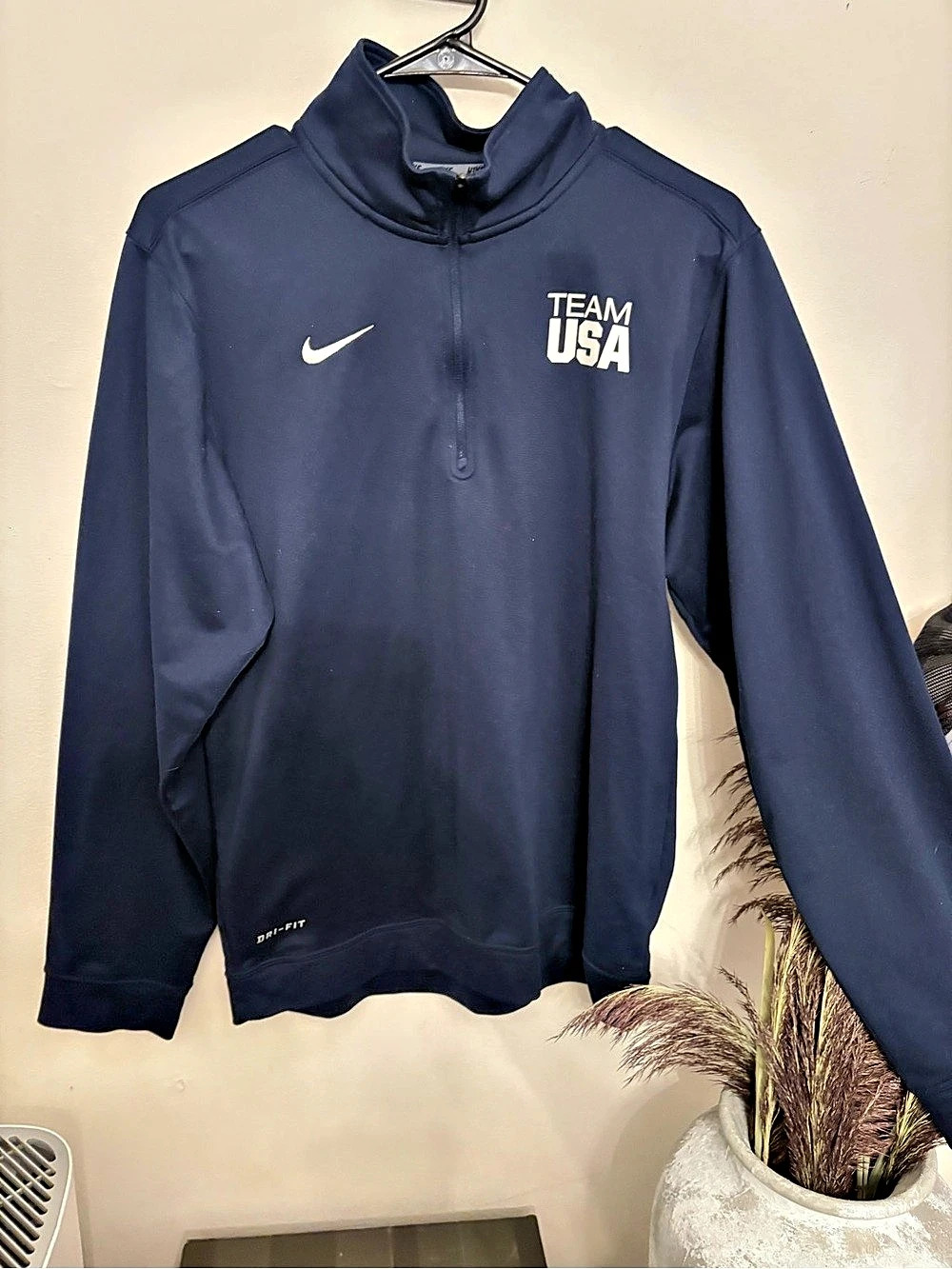 Nike Team USA Element Dri-FIT Half-Zip Pullover women’s Blue small